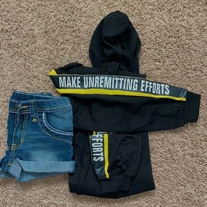 *BUNDLE* SHEIN HOODIE w/ shorts